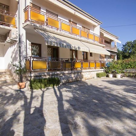 Kristy'S Place Crikvenica Bagian luar foto